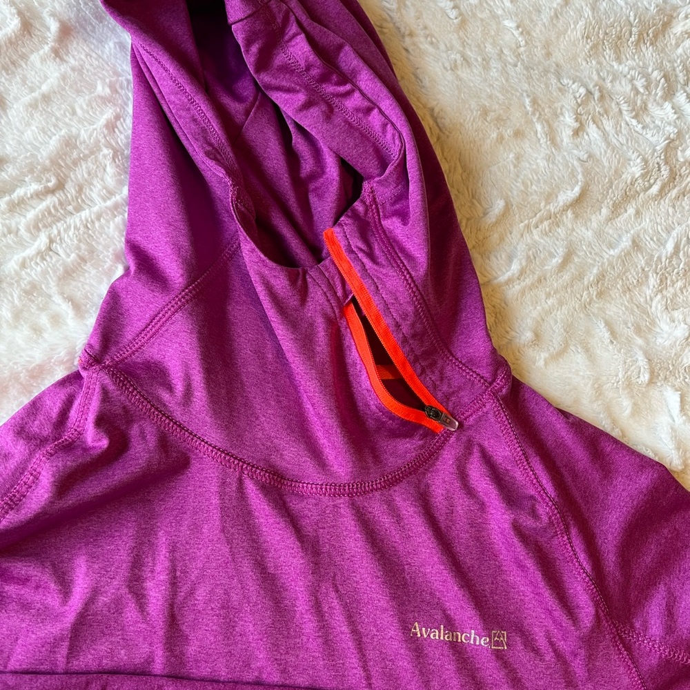 Avalanche Women’s Base Layer. Large. Running. Ski… - image 3